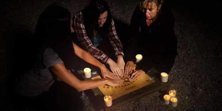 Ouija board planchette Background